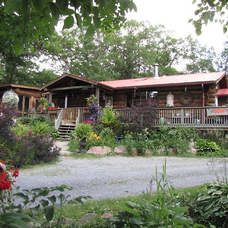 Shambhala Bed And Breakfast Buckhorn Esterno foto